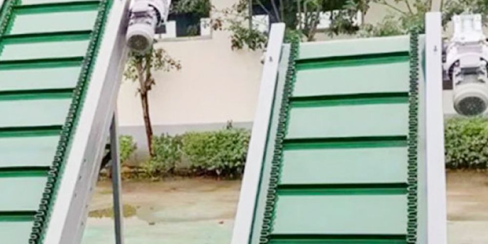 The application of industrial light conveyor belts in industry